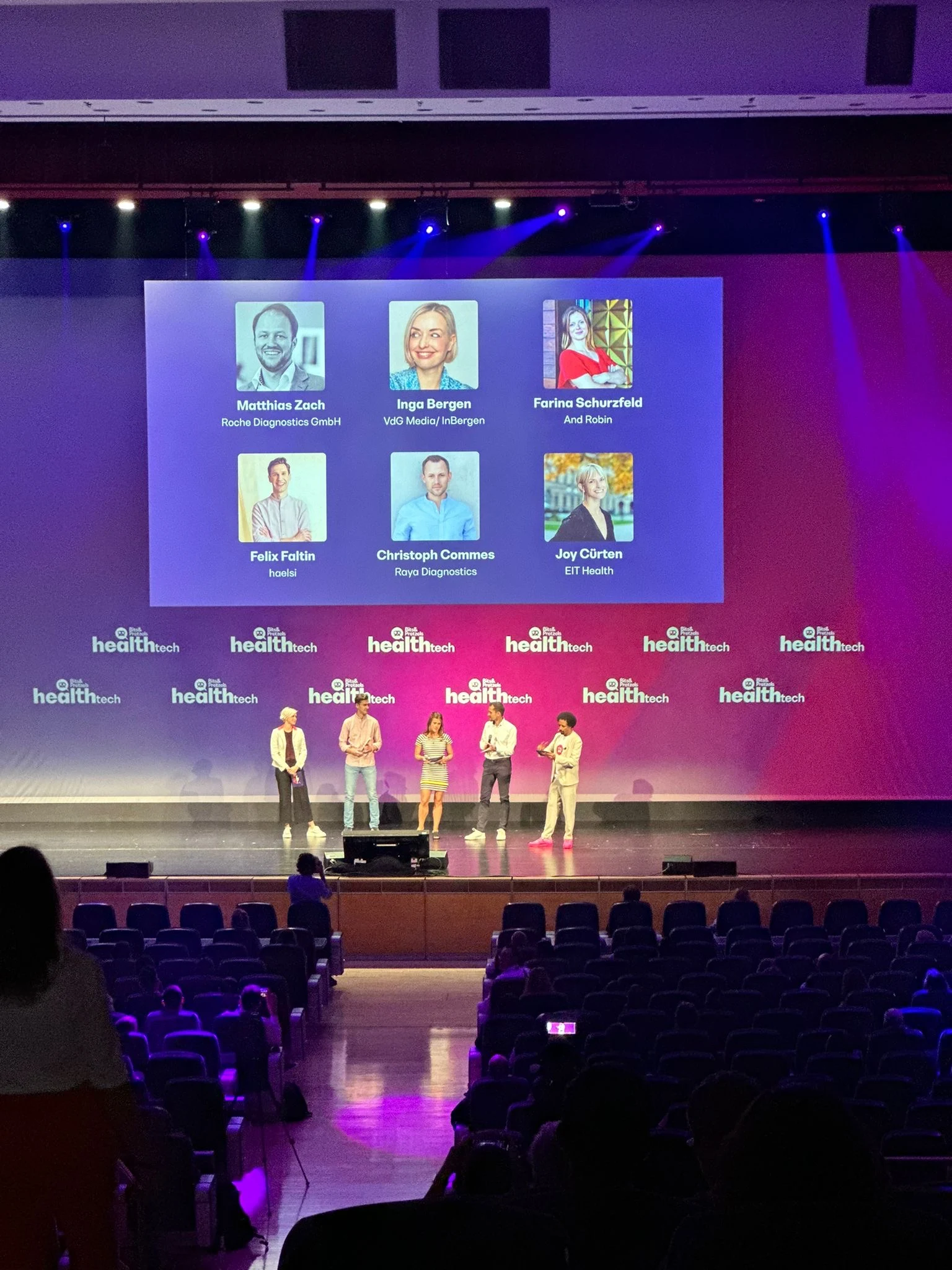 Health-Tech-Panel mit Farina Schurzfeld auf der Bühne